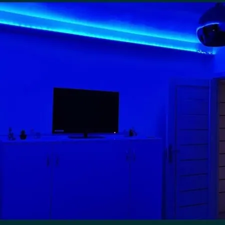 Appartement 2 1,3 Km Promenada Mall Capacitate 4 Persoane *