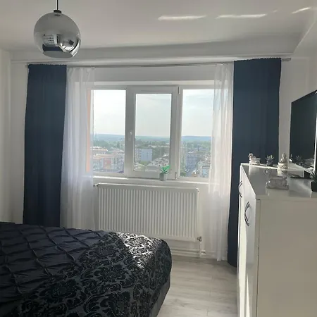 2 1,3 Km Promenada Mall Capacitate 4 Persoane * Craiova