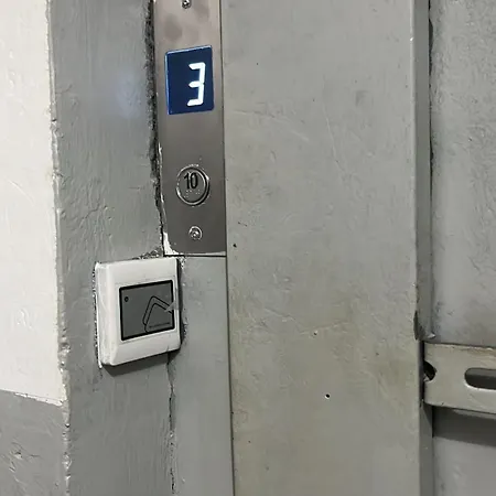 2 1,3 Km Promenada Mall Capacitate 4 Persoane Appartamento *
